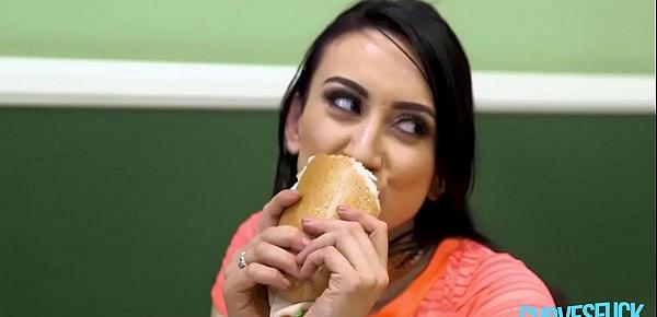  Mandy Muse In Booty Need Meat Sandwich